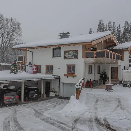 Haus Huettenberger *