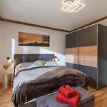 Апартаменты Haus Huettenberger